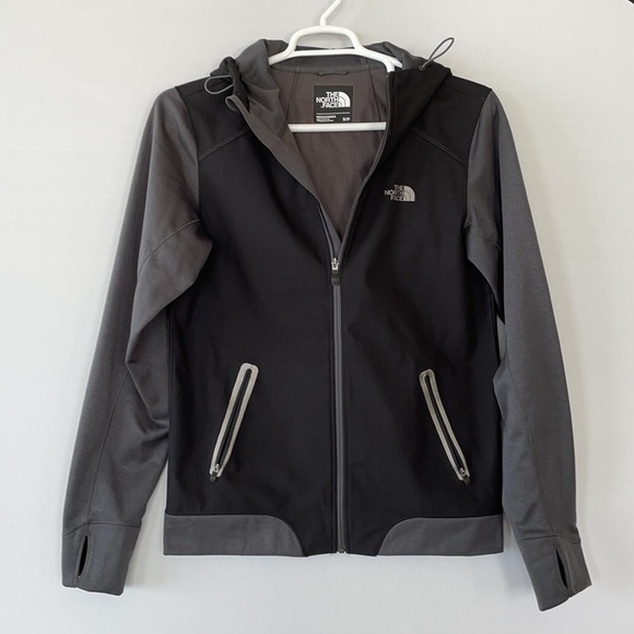 Like New Men’s North Face Jacket Size Small - Picture 11 of 16